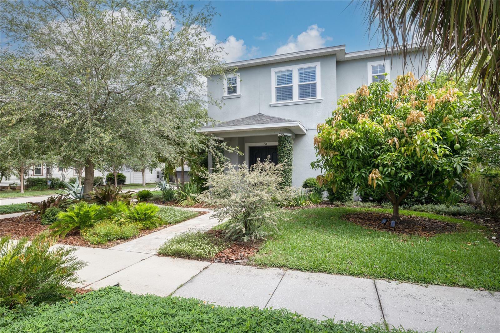 Property Photo: 795 26th Avenue N FL 33704