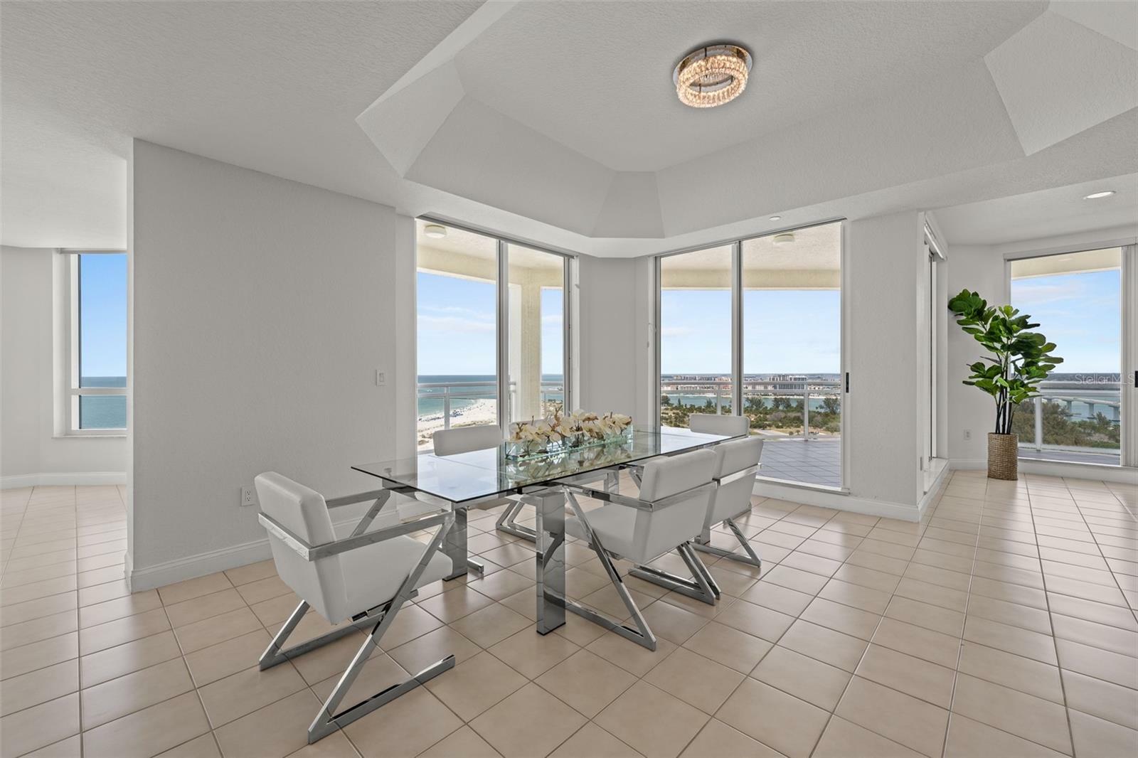 Property Photo: 1170 Gulf Boulevard 2101 FL 33767