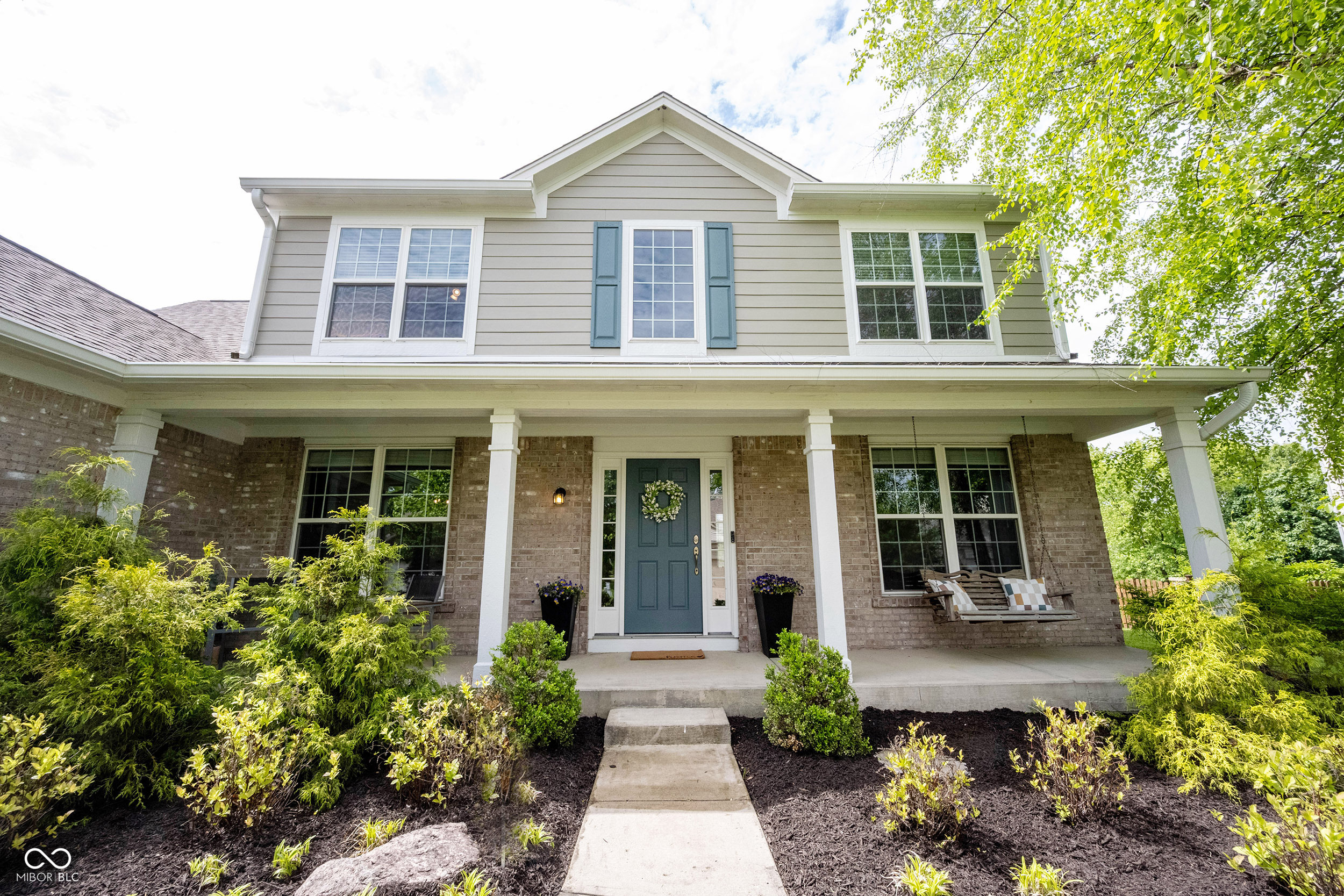 Property Photo: 16579 Lakeville Crossing IN 46074