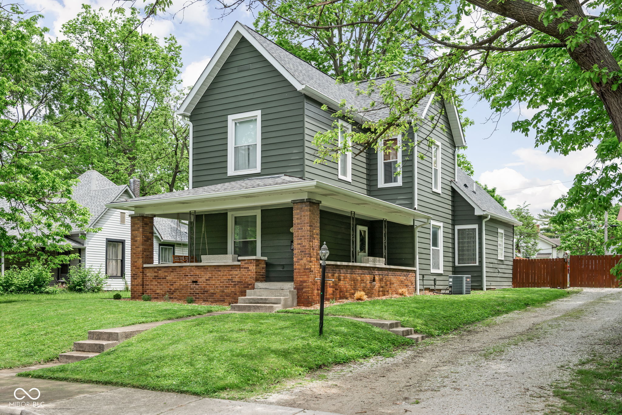 Property Photo: 31 N Bolton Avenue IN 46219