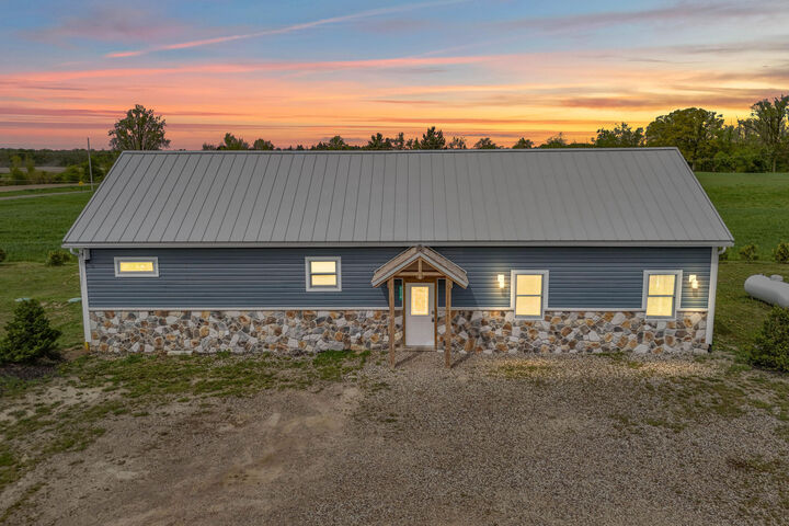 8210 Burt Road  Pittsford MI 49271 photo