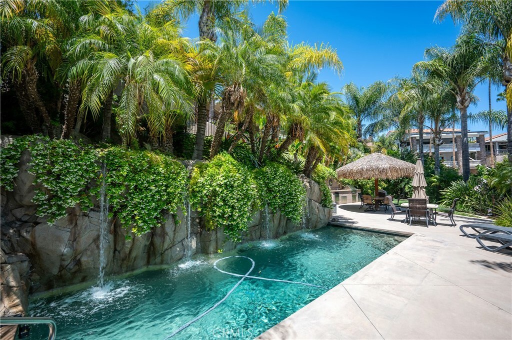 Property Photo: 29784 Nautical Court CA 92587