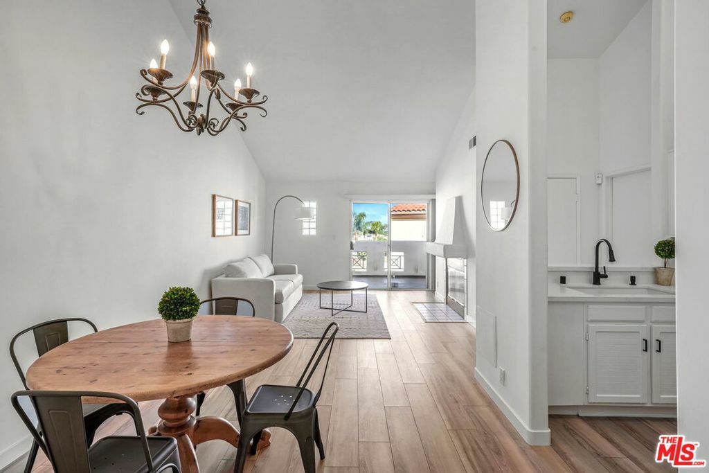 Property Photo: 5500 Torrance Boulevard B213 CA 90503