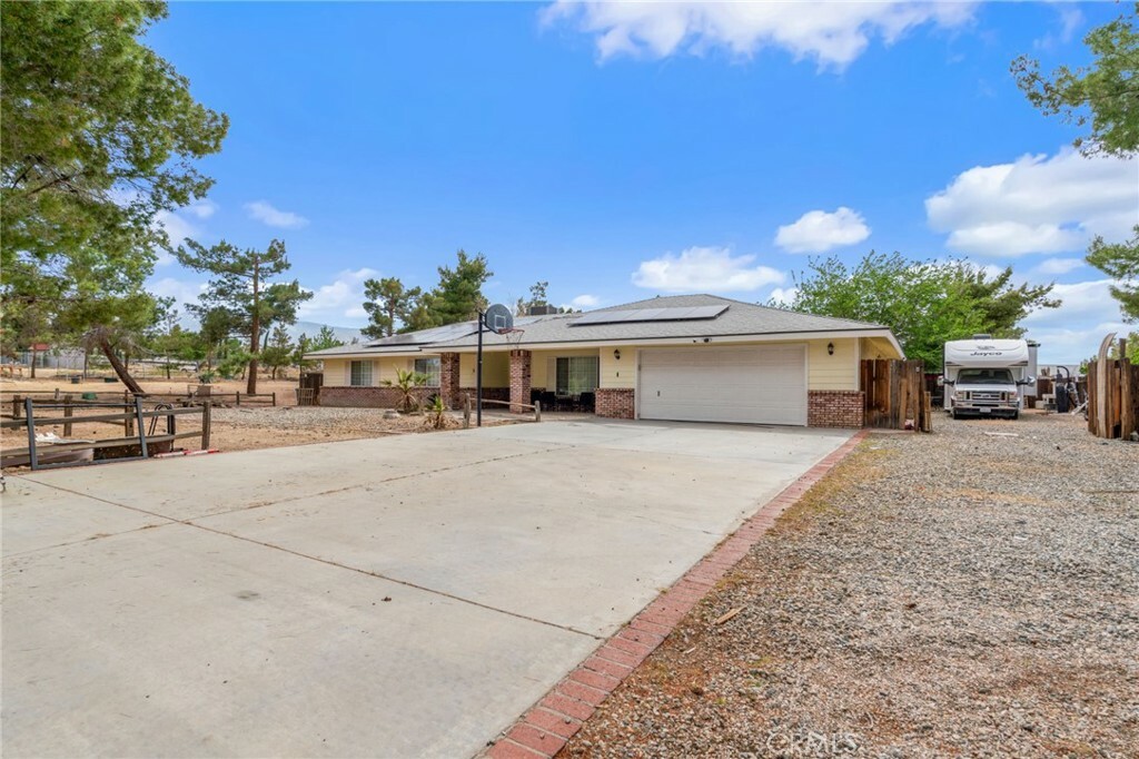 Property Photo:  10080 Valle Vista Road  CA 92371 