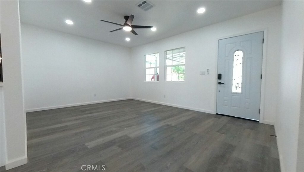 Property Photo: 25109 Fourl Road CA 91321