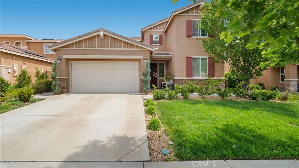 Property Photo: 3648 Fawn Lily Lane CA 92407