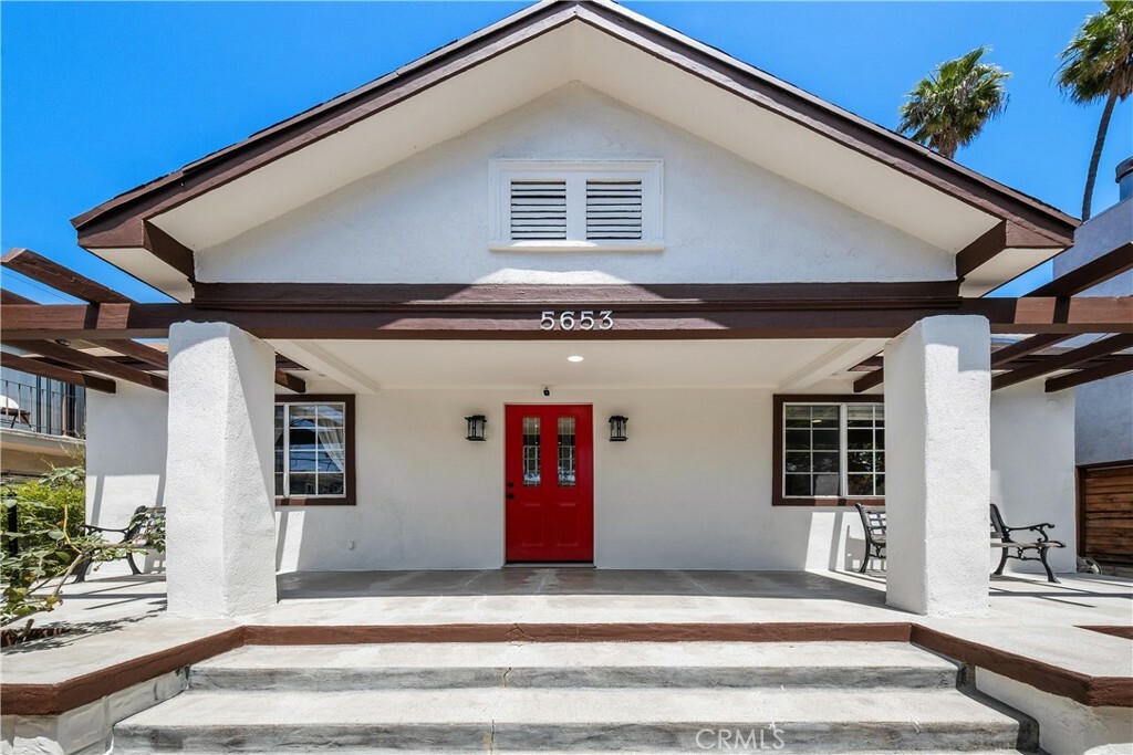 Property Photo:  5653 Franklin Avenue  CA 90028 