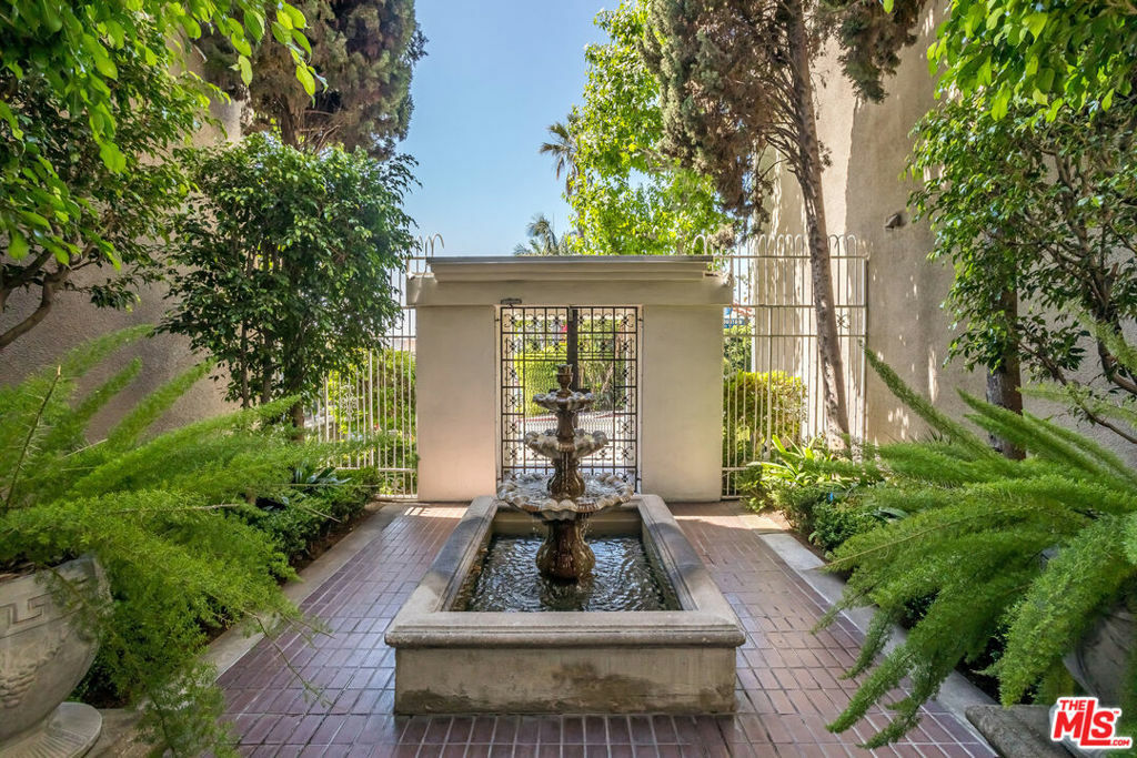 Property Photo: 8455 Fountain Avenue 414 CA 90069