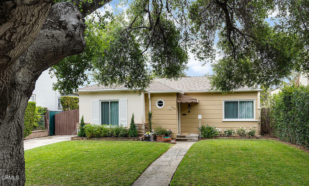 Property Photo: 250 S Berkeley Avenue CA 91107