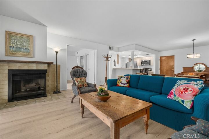 Property Photo:  254 E Fern Avenue 108  CA 92373 