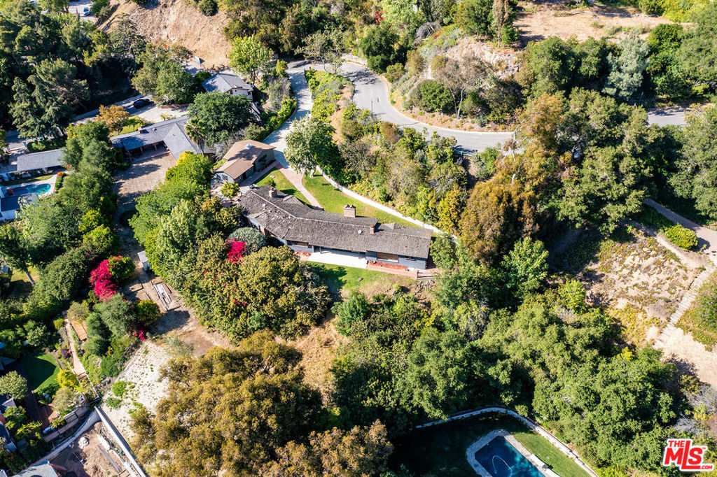 Property Photo: 11222 Bellagio Road CA 90049