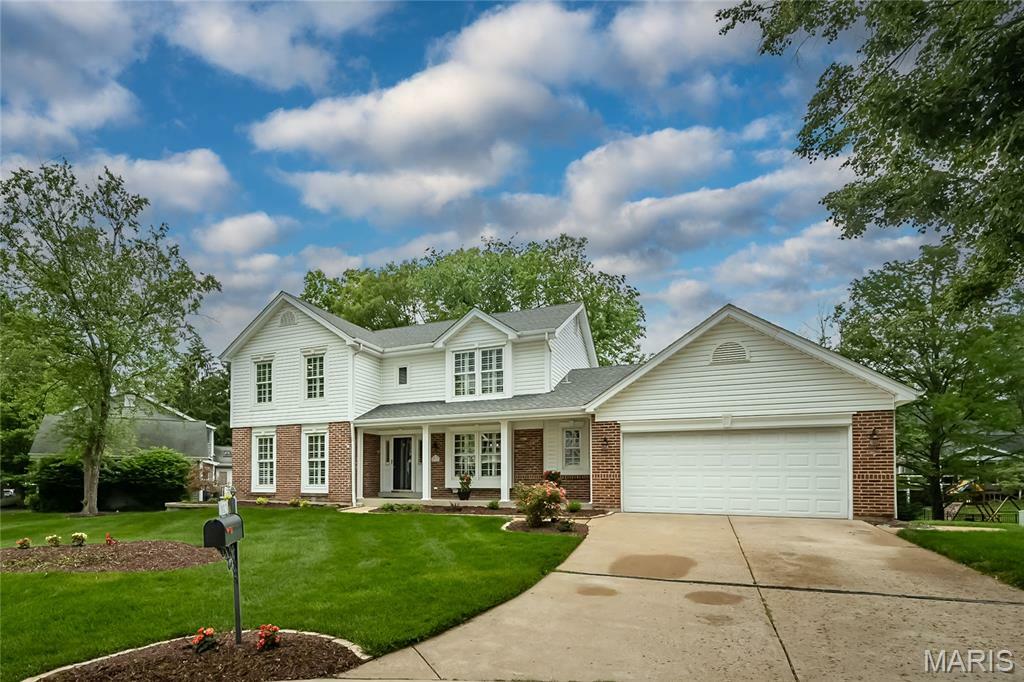 Property Photo: 1712 Eldon Ridge Court MO 63017