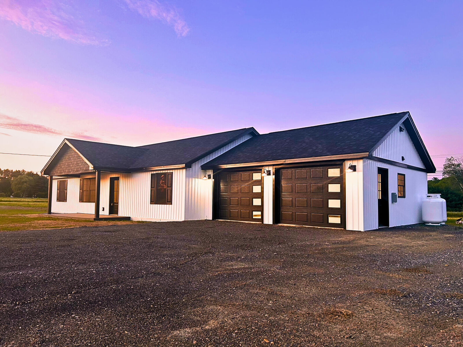 Property Photo:  40 Bartlett Cove Drive  ME 04474 