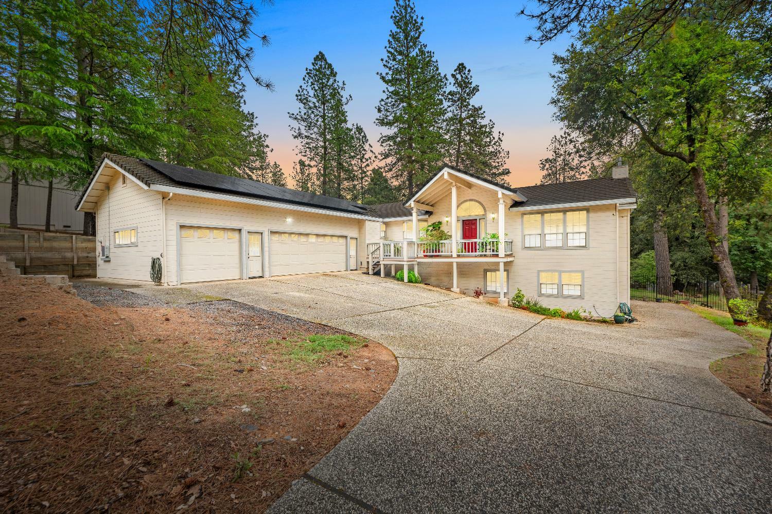 15805 Carrie Drive  Grass Valley CA 95949 photo