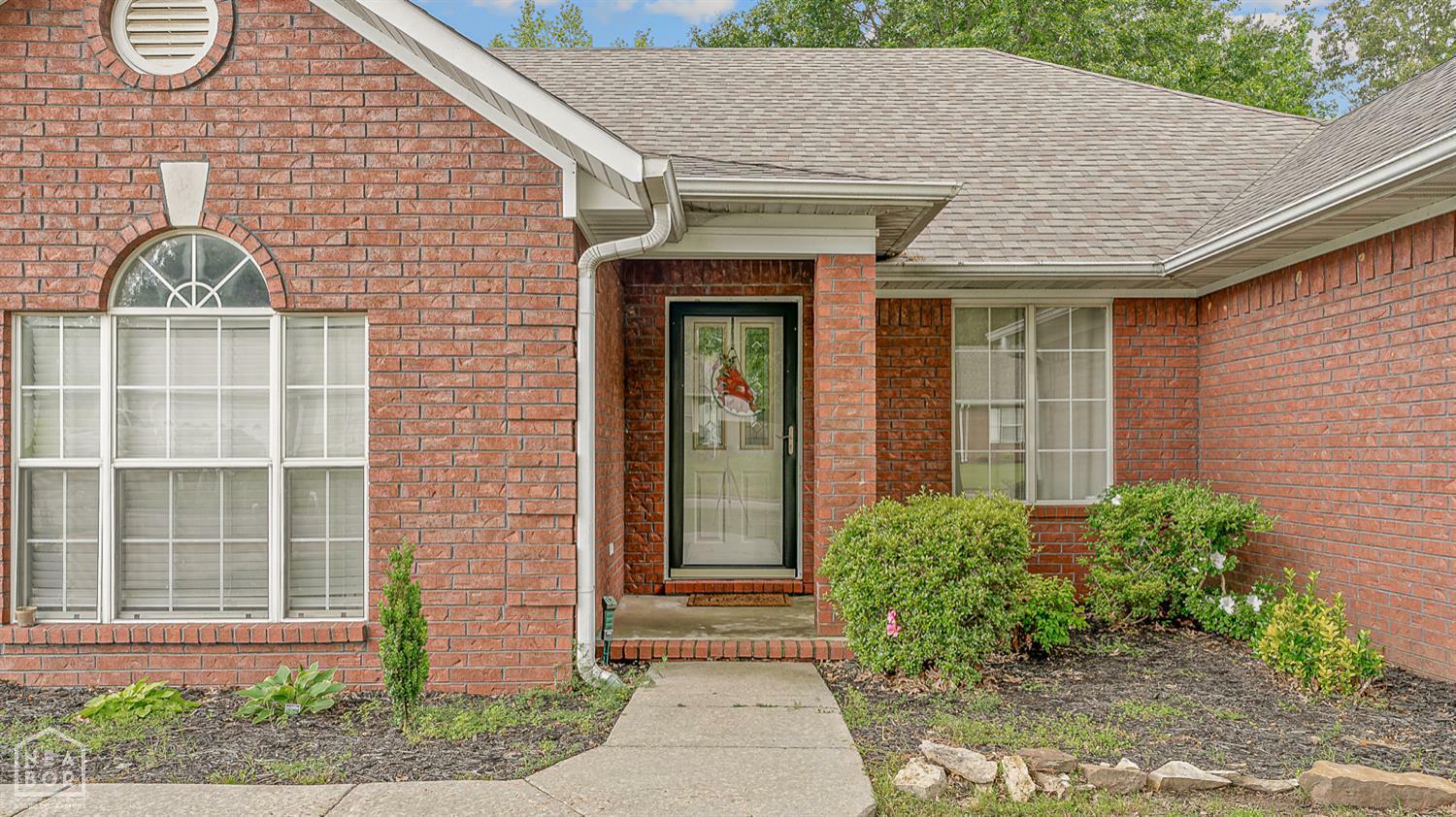 Property Photo: 6902 Deerwood Drive AR 72450