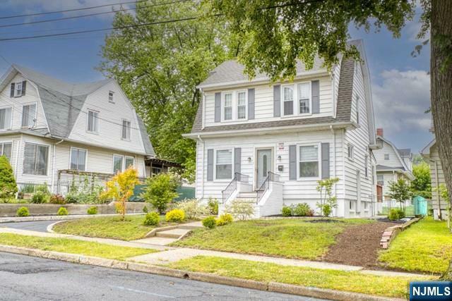 Property Photo: 905 Linden Avenue NJ 07657