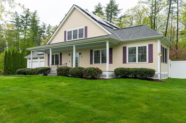 Property Photo:  14 Chandler Lane  NH 03031 