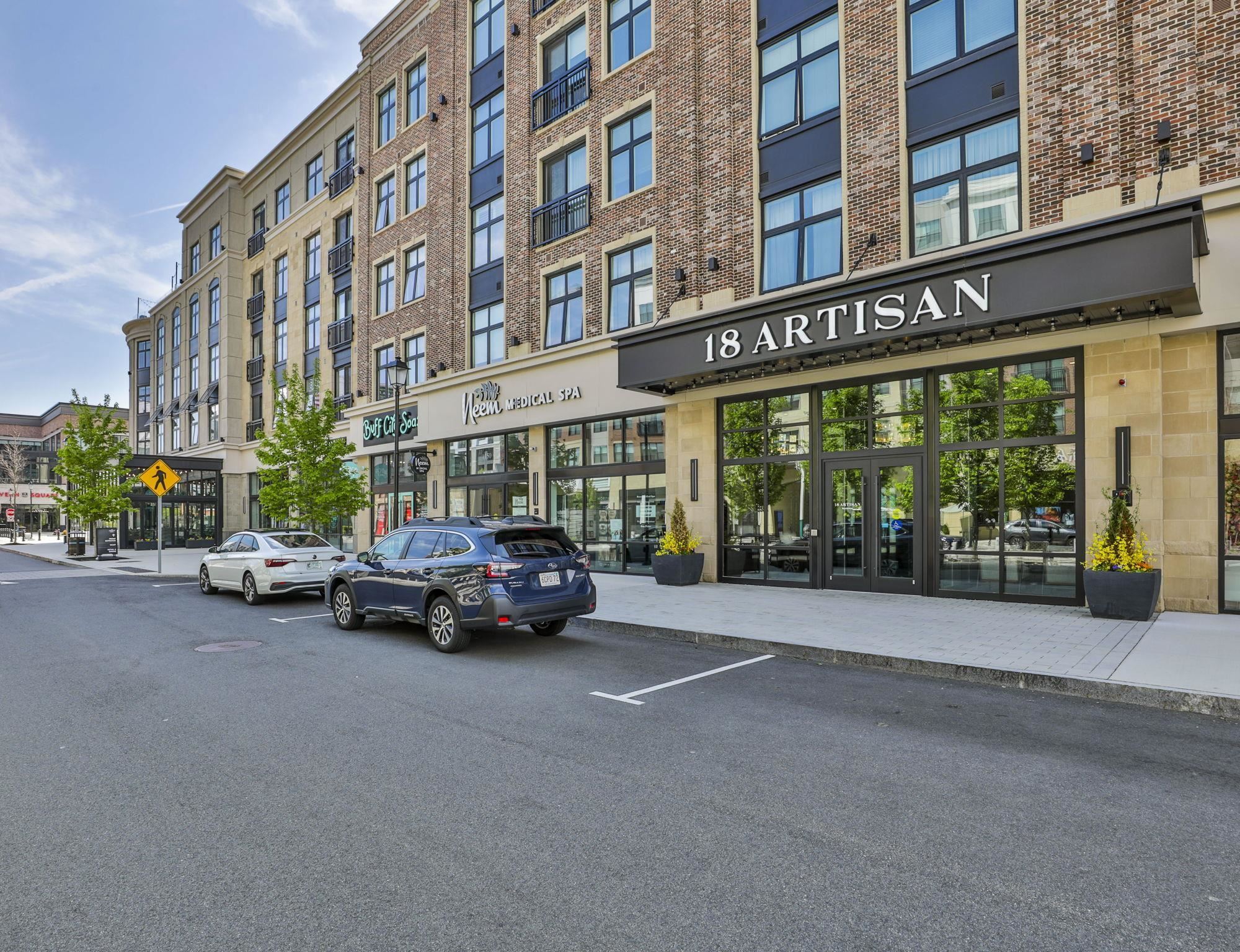 Property Photo: 18 Artisan Drive NH 03076