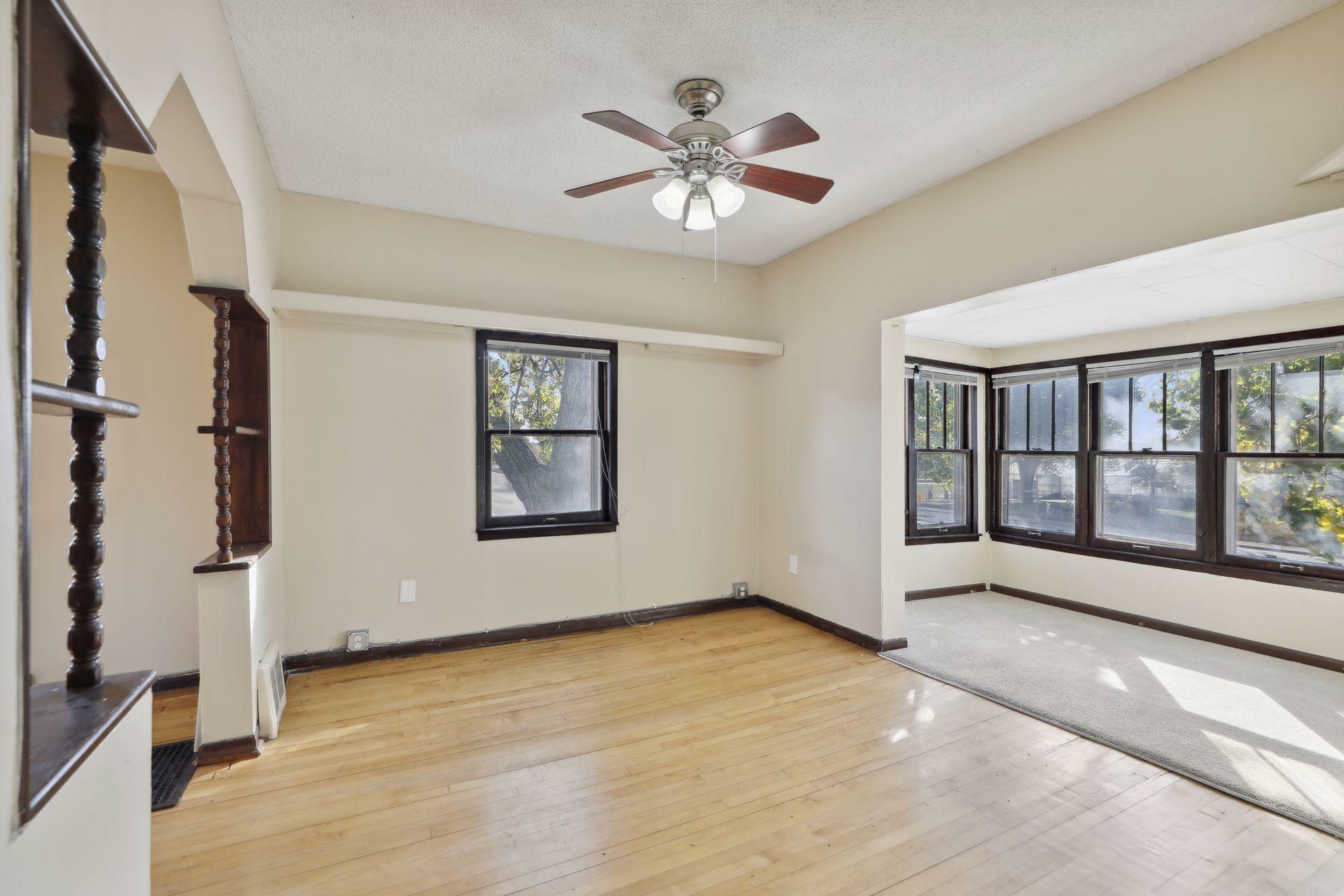 Property Photo: 1264 Snelling Avenue N MN 55108