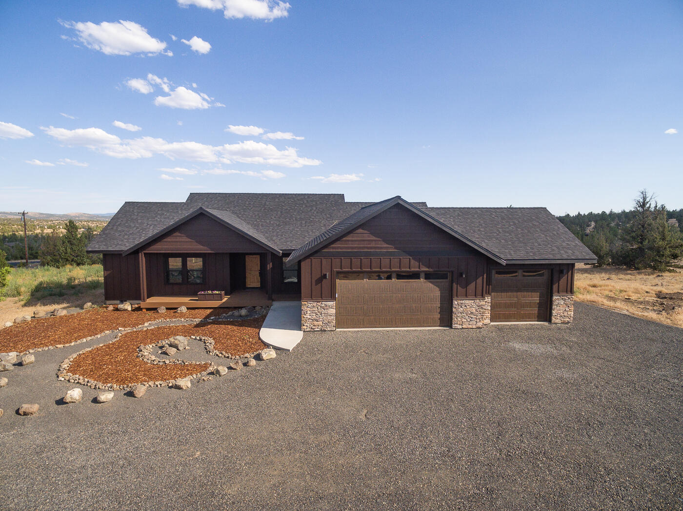 1492 SE Texas Circle  Prineville OR 97754 photo