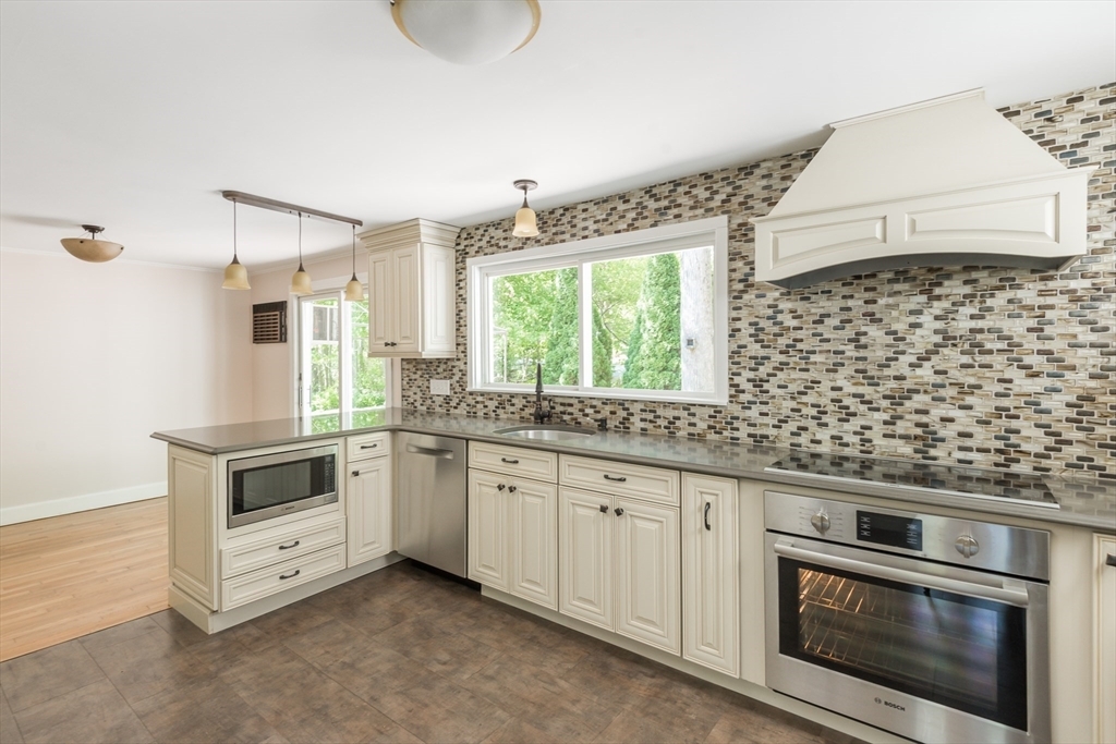 Property Photo: 10 Bailey Road MA 02025