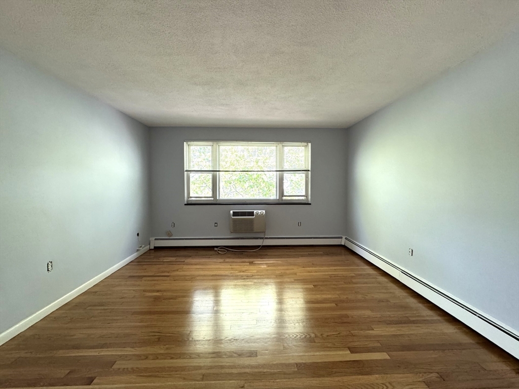 Property Photo: 580 Salem Street 8 MA 01880