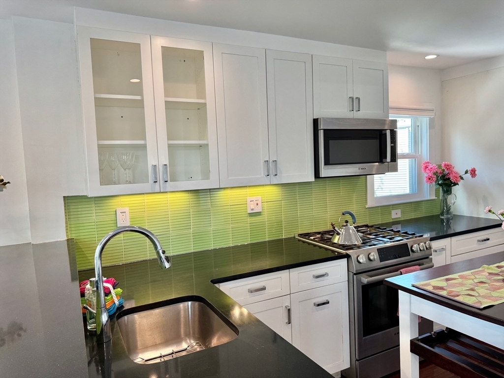 Property Photo: 9 Cottage Park Ave 2 MA 02140