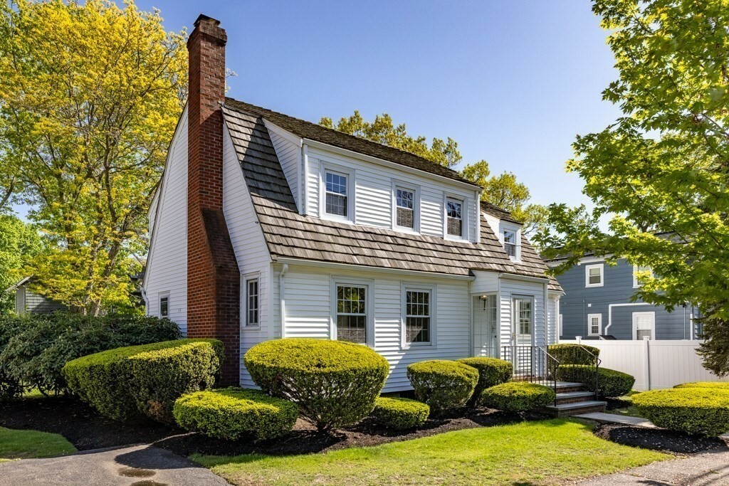 Property Photo: 9 Courtland Cir MA 02186