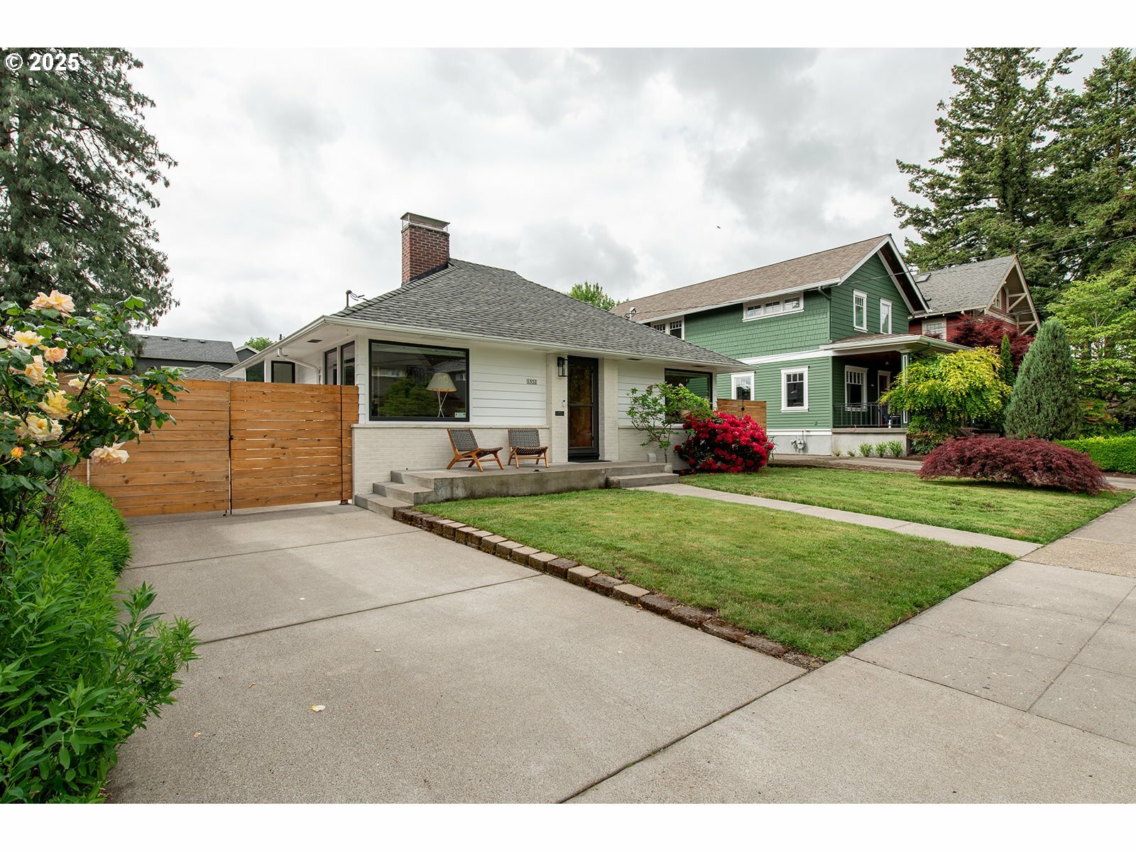 Property Photo: 1532 SE Malden St OR 97202