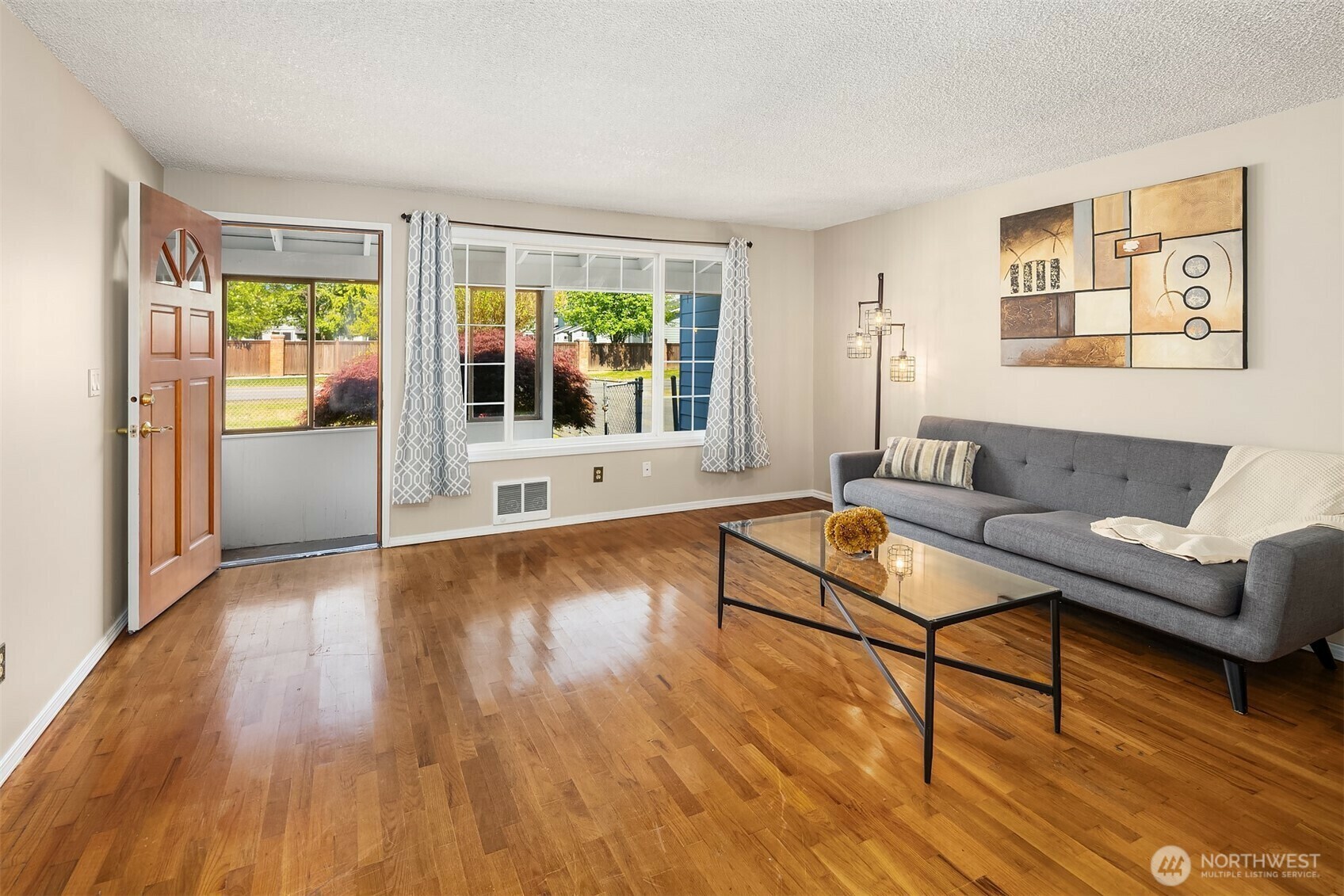 Property Photo: 226 216th Street SW WA 98021