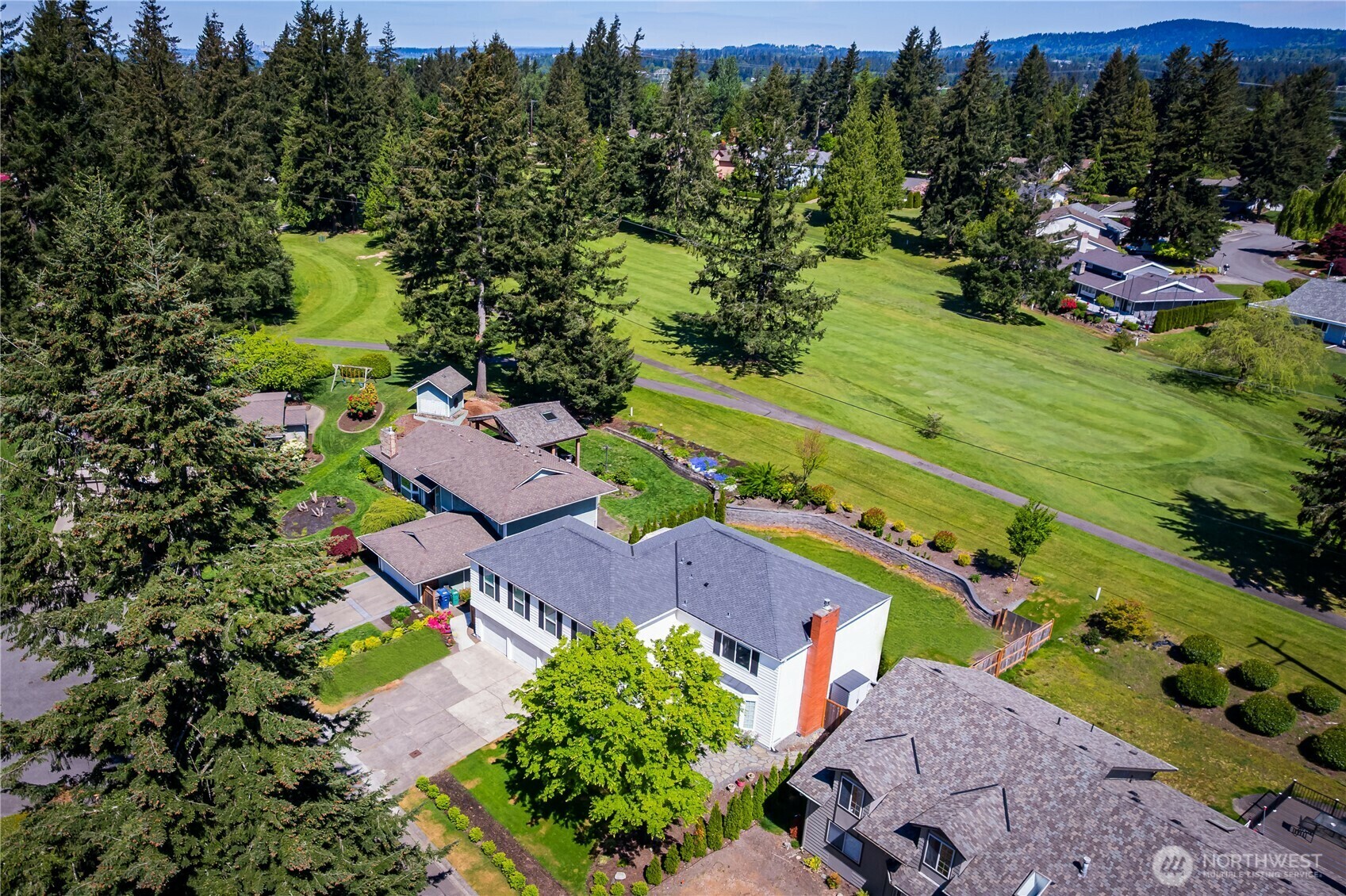 Property Photo: 14120 SE 167th Street WA 98058