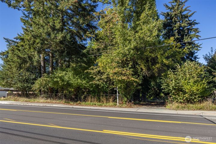 Property Photo:  12900  Beverly Park Road  WA 98275 