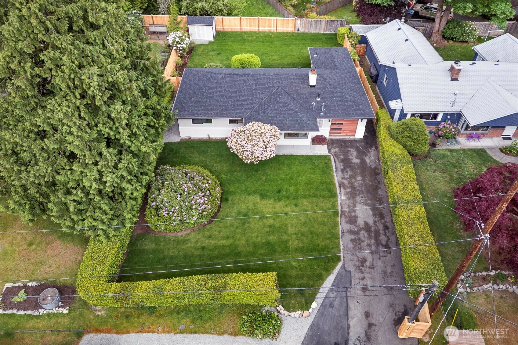 Property Photo: 18733 50th Avenue NE WA 98155