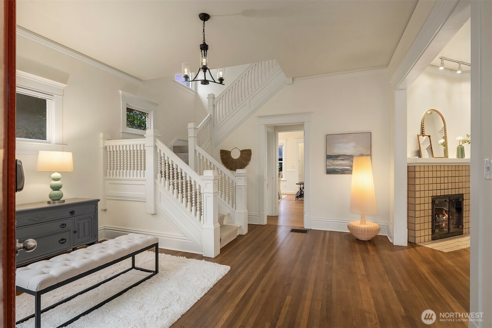 Property Photo: 712 17th Avenue E WA 98112
