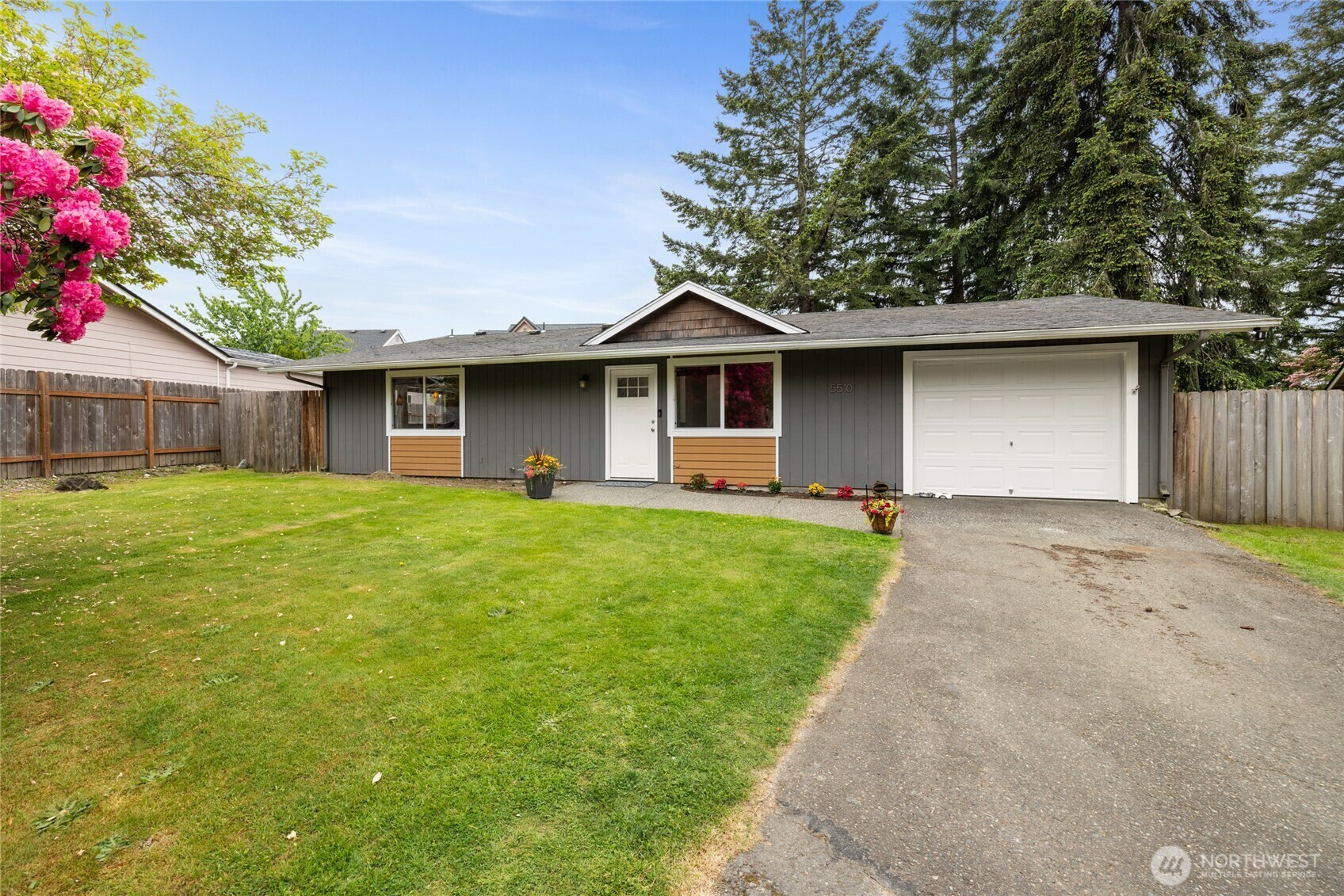 Property Photo: 5510 83rd Avenue W WA 98467