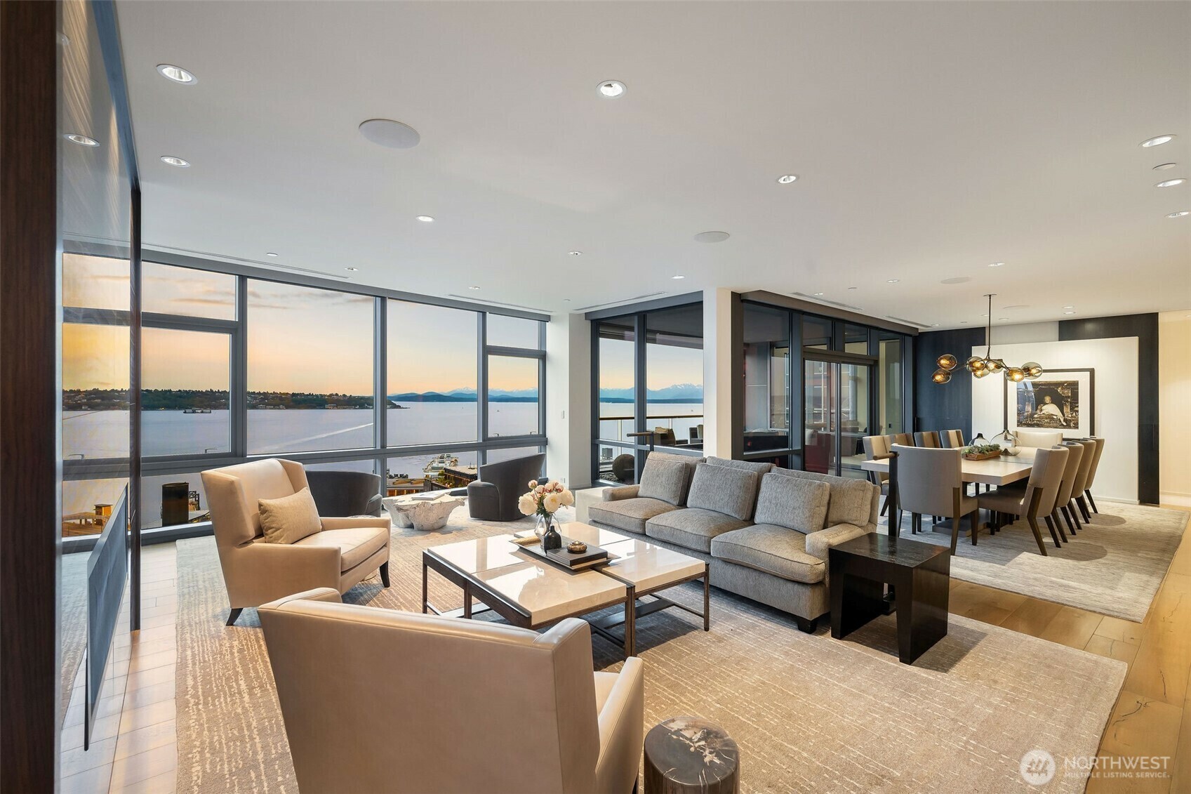 Property Photo: 715 2nd Avenue 1701 WA 98104