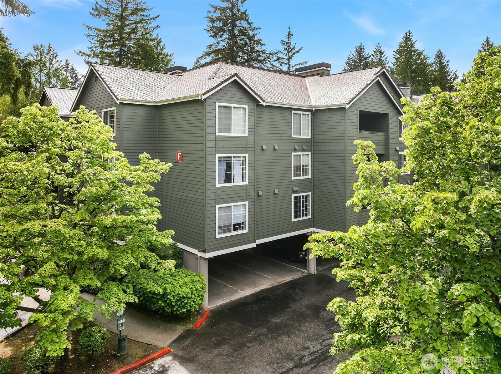 Property Photo: 15433 Country Club Lane F207 WA 98012