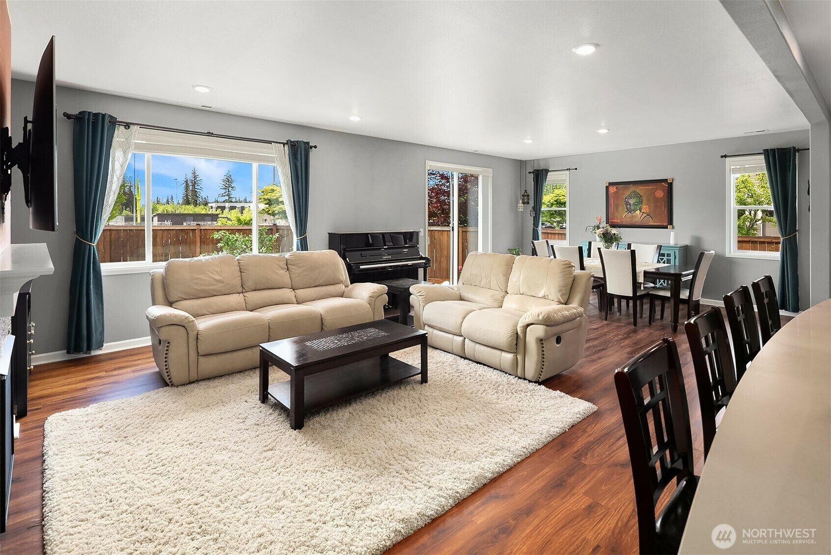 Property Photo:  3908  187th Place SE  WA 98012 