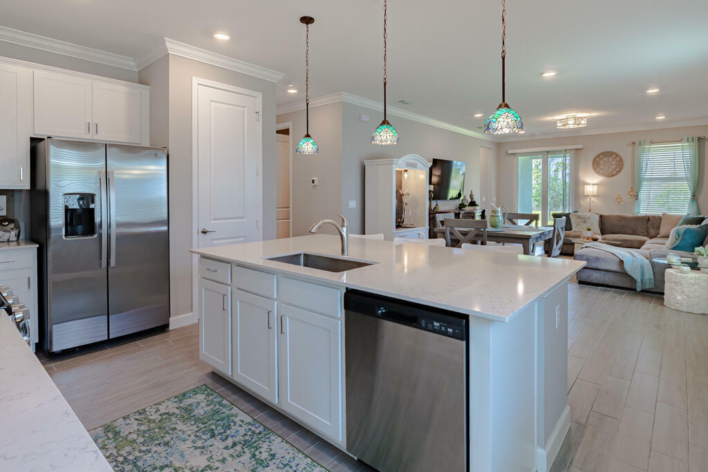 Property Photo:  745 SE Bloomfield Road  FL 34984 