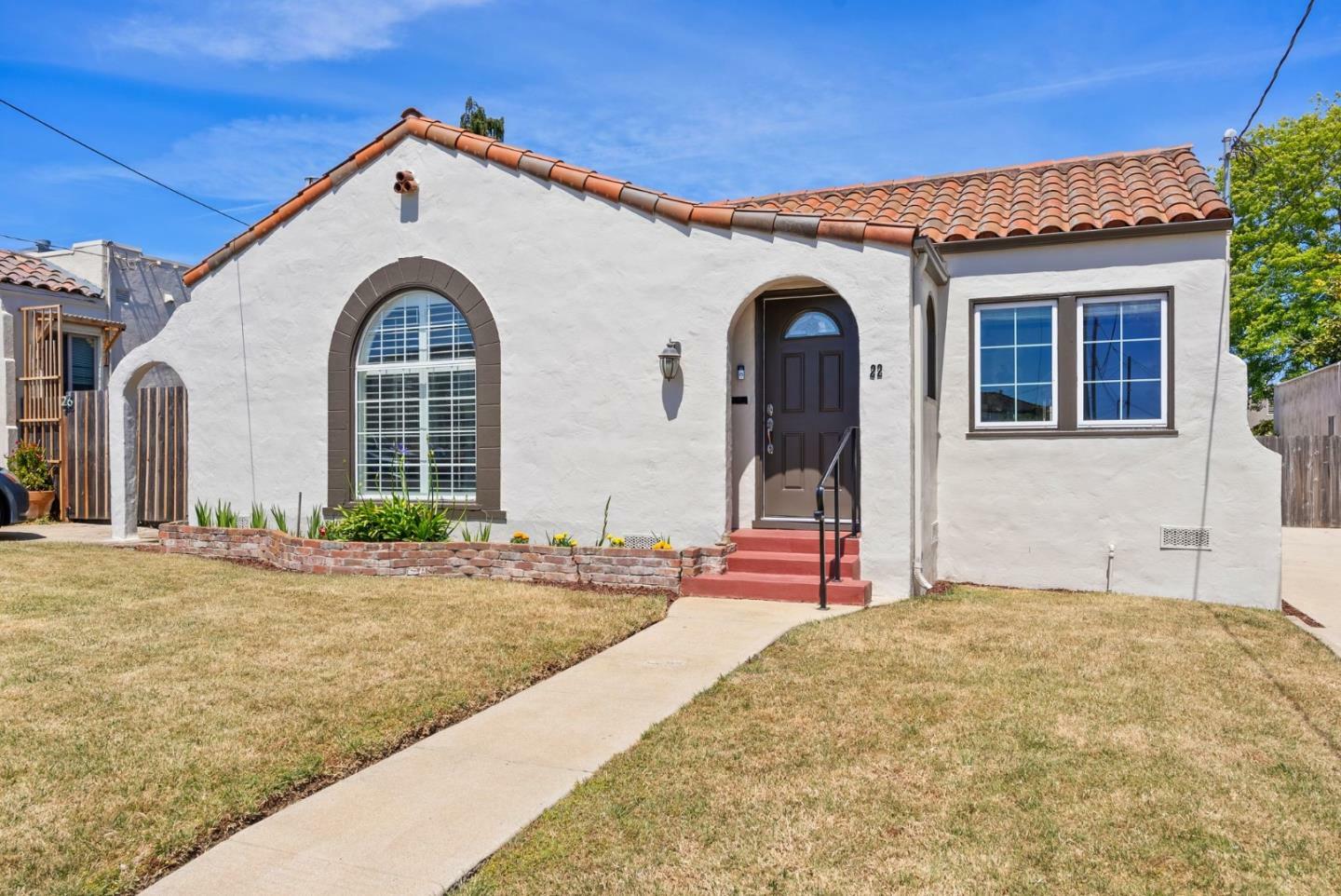 22 Roosevelt Street  Watsonville CA 95076 photo