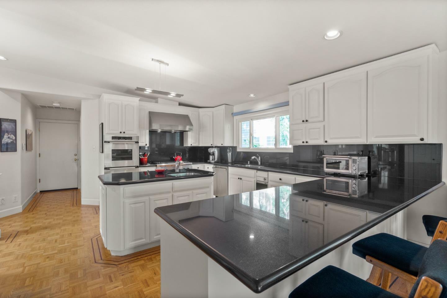 3920 Lakemead Way  Redwood City CA 94062 photo