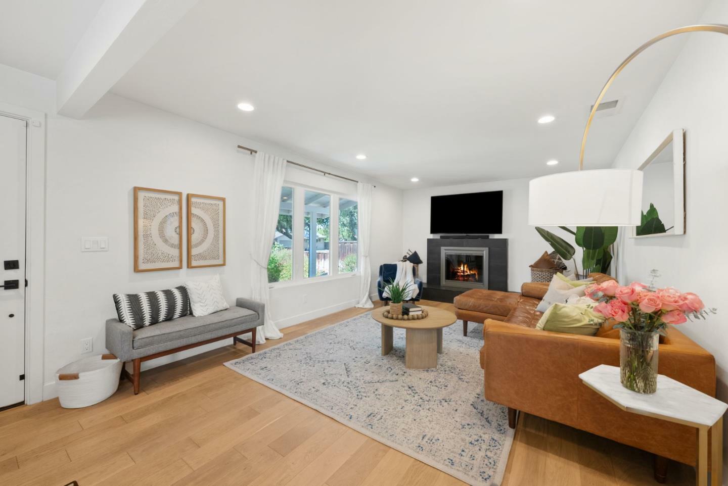 Property Photo: 1370 Lansing Avenue CA 95118