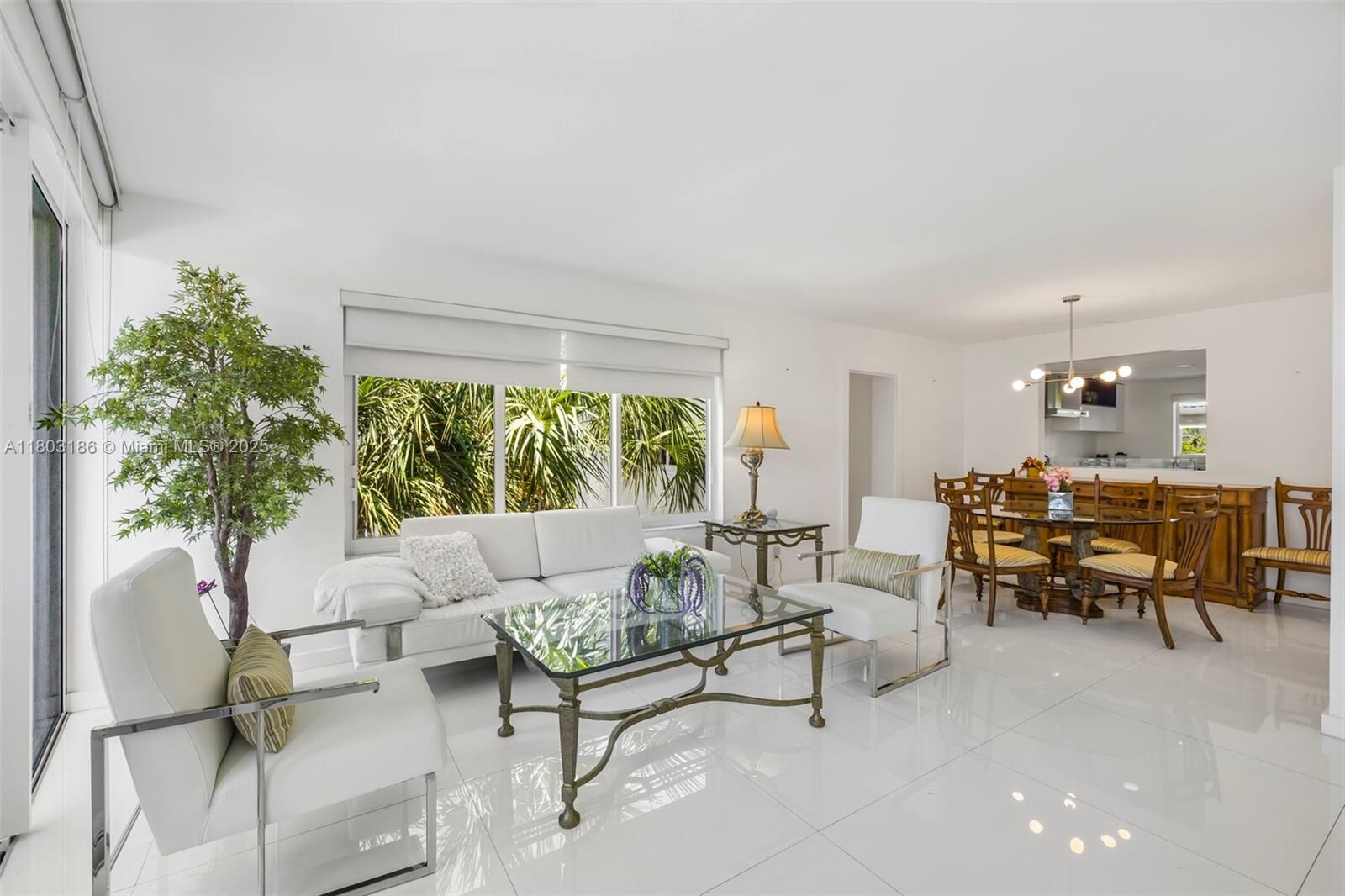 Property Photo:  1 Harbour Way 305  FL 33154 