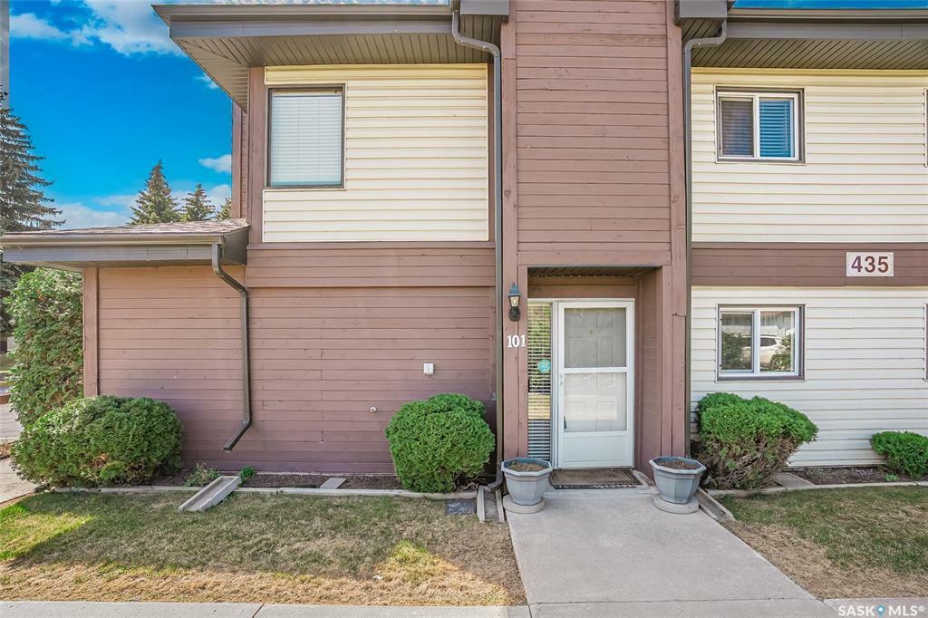 Property Photo: 435 Pendygrasse Road 101 SK S7M 5C1