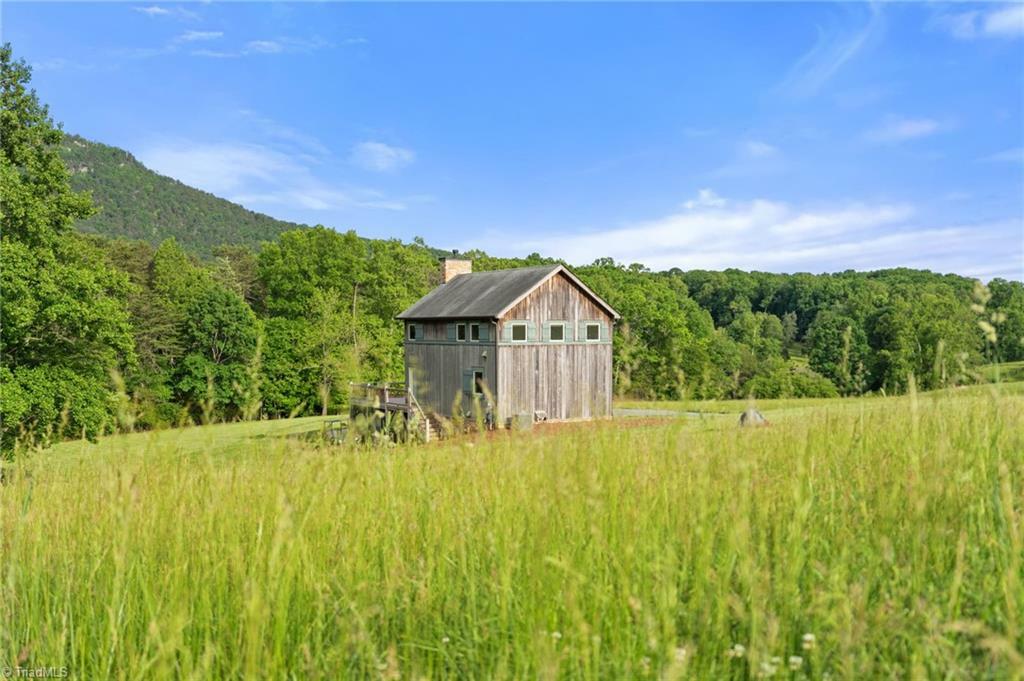 Property Photo: 119 Harvest Farm Lane NC 27043