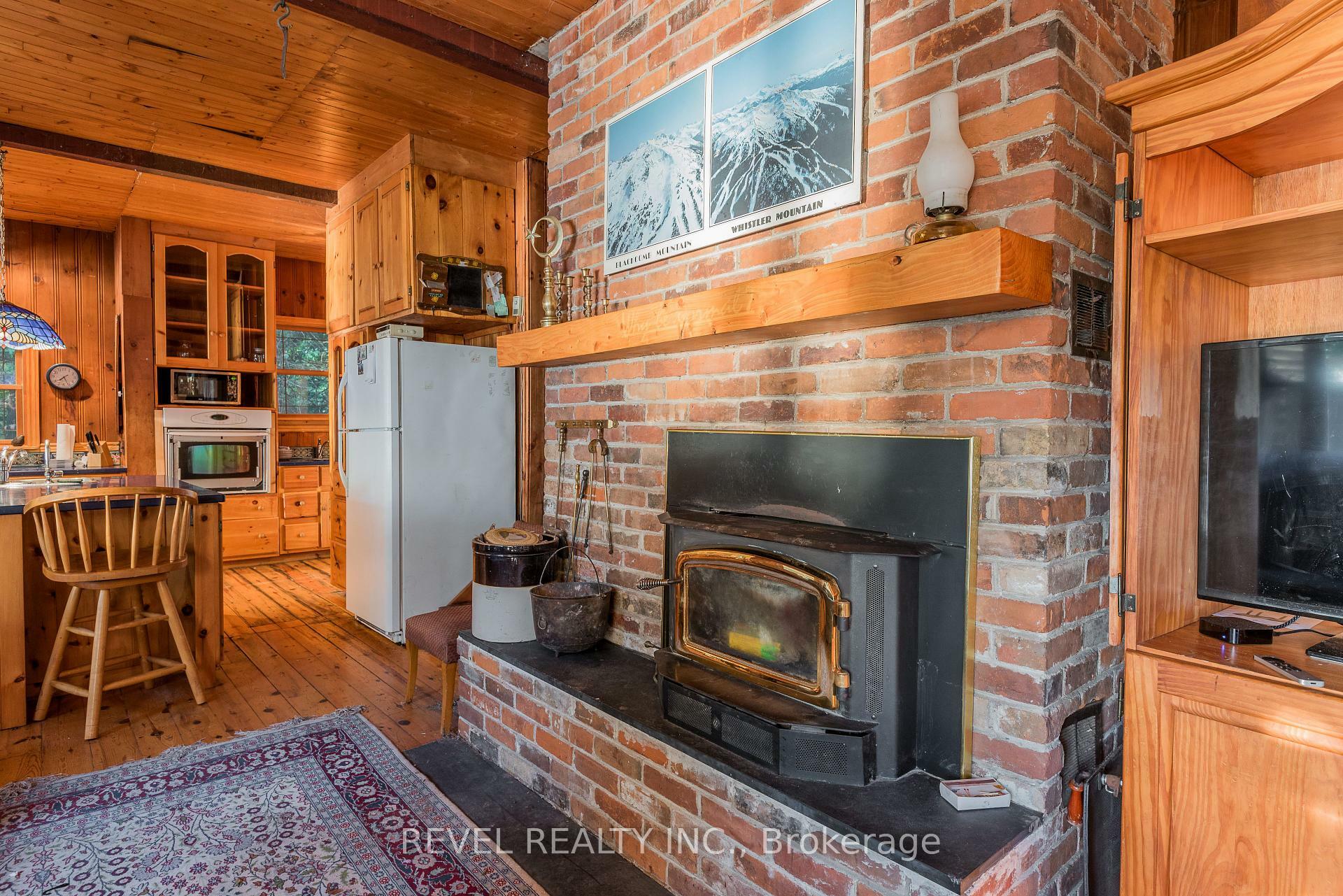 Property Photo: 852 Birchview Road ON K0L 2H0