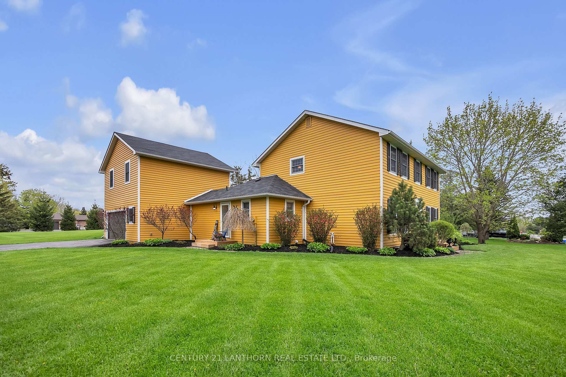 Property Photo: 66 O'Neill Drive ON K8N 4Z4