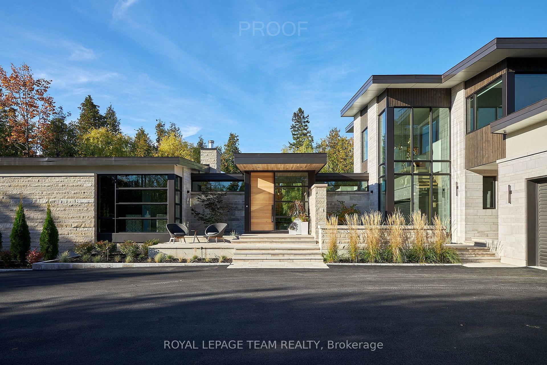 Property Photo: 20 Kanata Rockeries N/A ON K2K 3P4