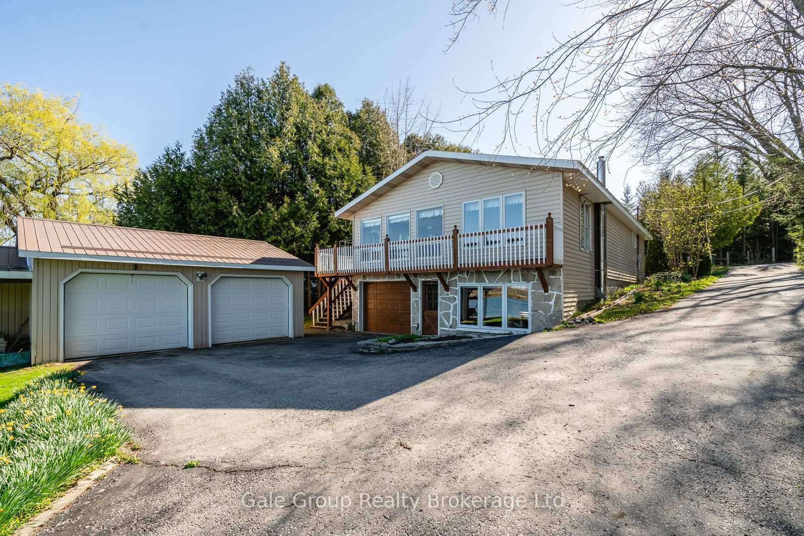 Property Photo: 111 Macdonalds Road ON N0C 1E0