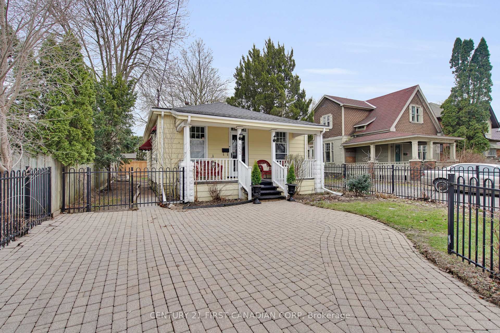 Property Photo: 353 Cheapside Street ON N6A 2A7